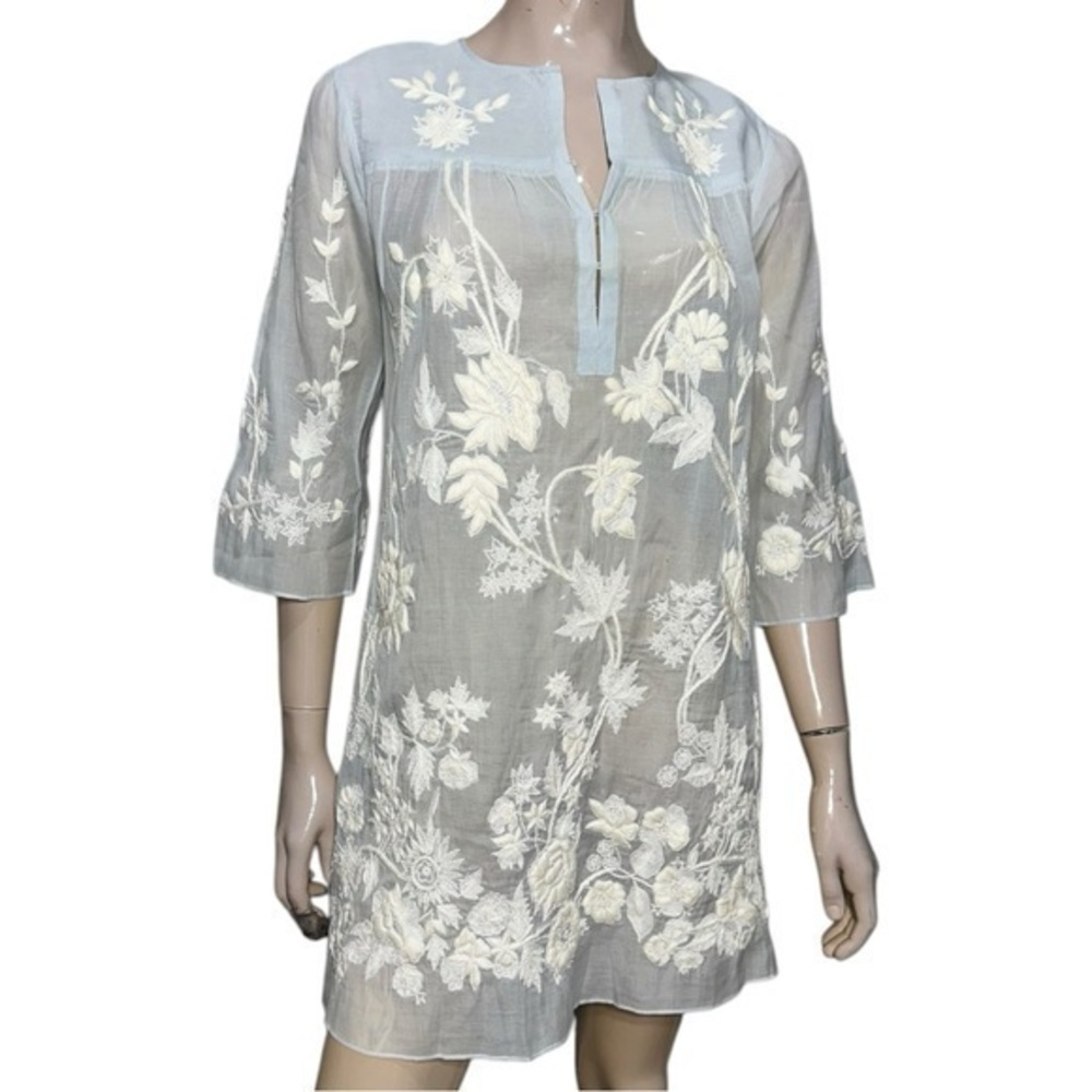 Ahilaya Women’s Size 38 S Light Blue White Hand Embroidered Top Shirt Tunic